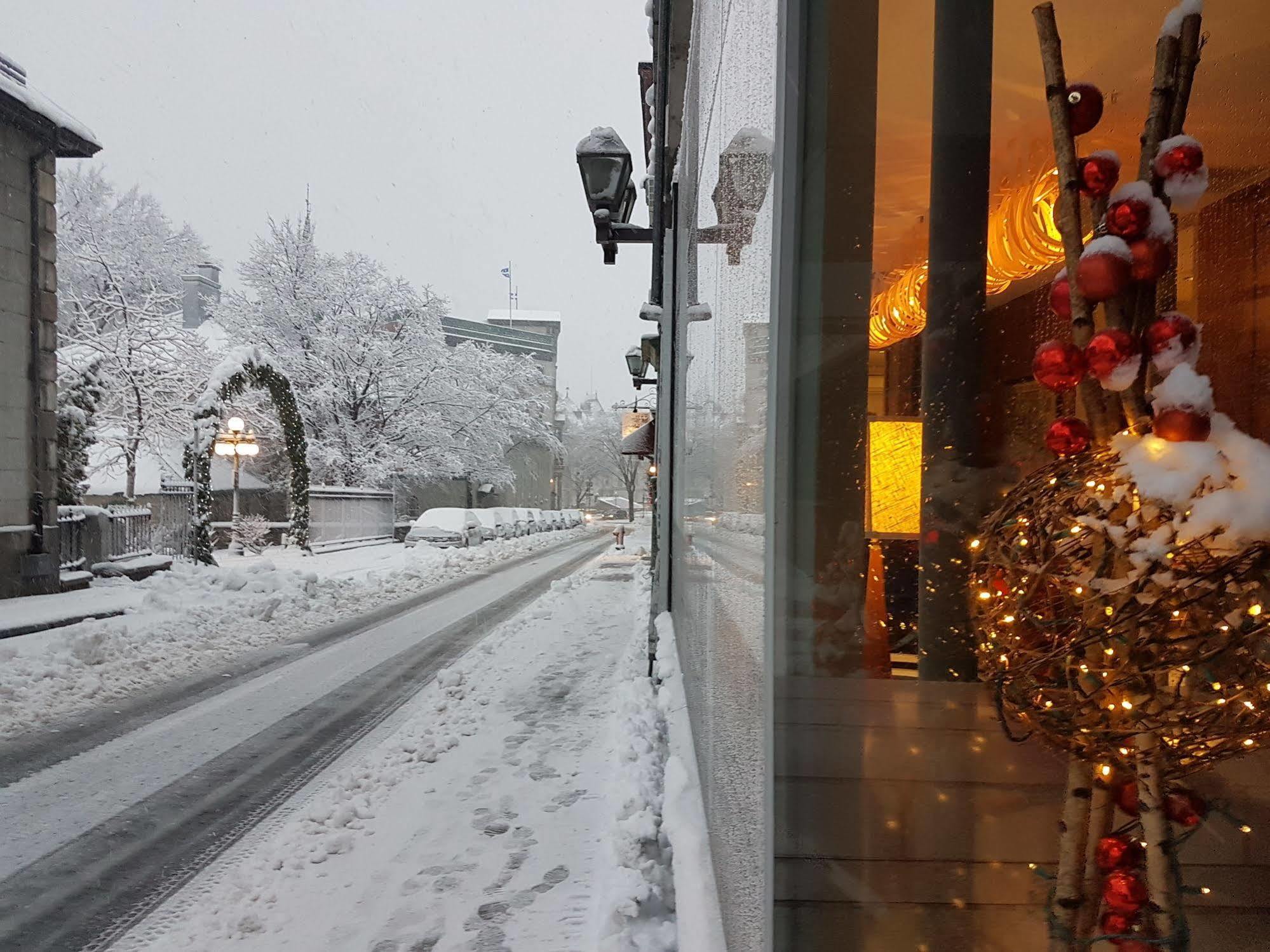 Hotel Champlain Quebec City Exterior photo